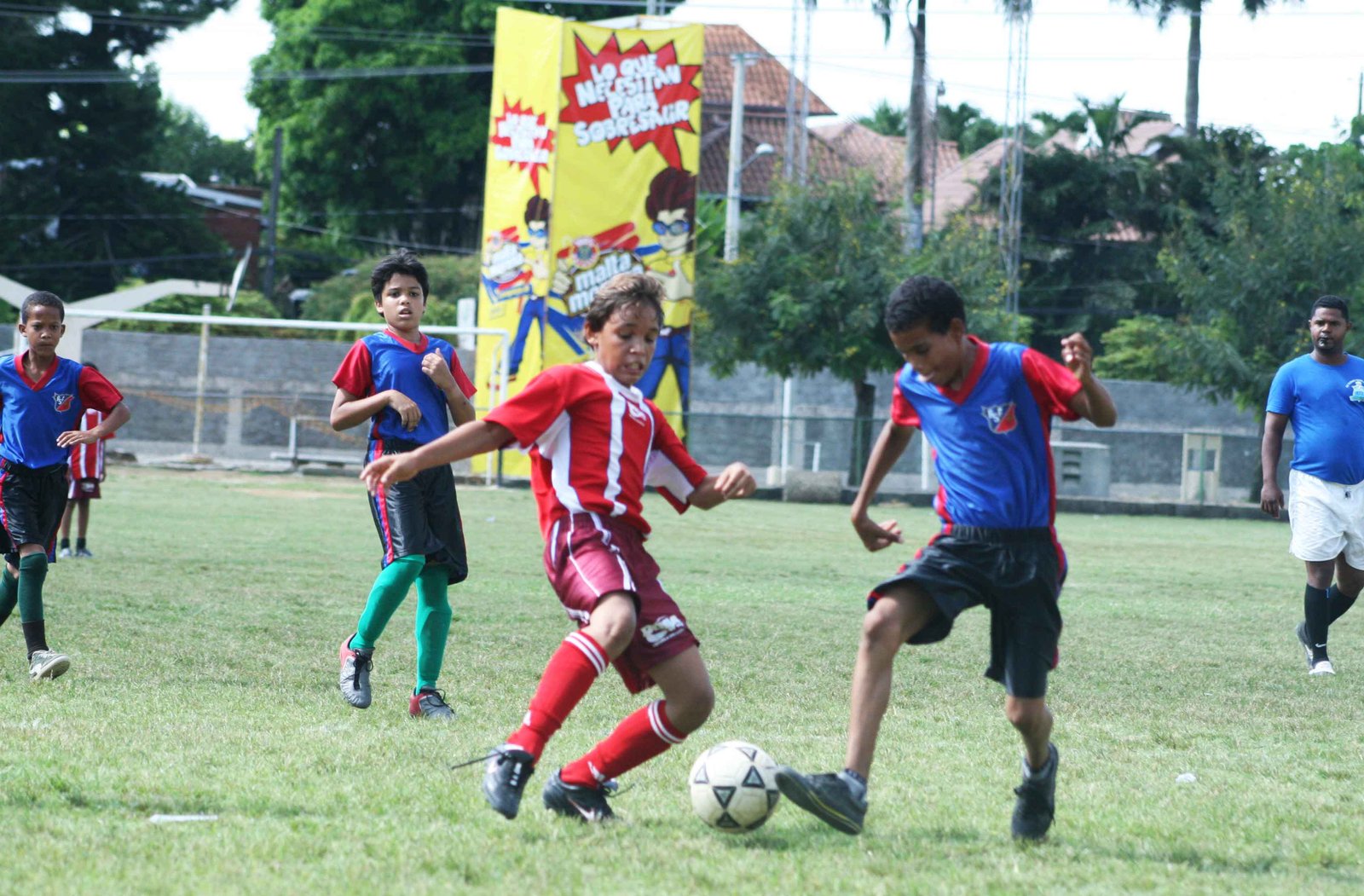 Acción de los juegos de la Justa Infantil Padre Vicente 2010